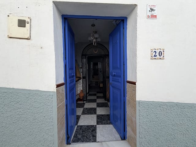 5 bedroom Townhouse for sale in Pruna - € 129,950 (Ref: 9401618)