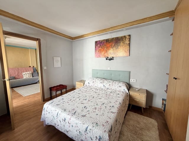 5 bedroom Townhouse for sale in Pruna - € 129,950 (Ref: 9401618)