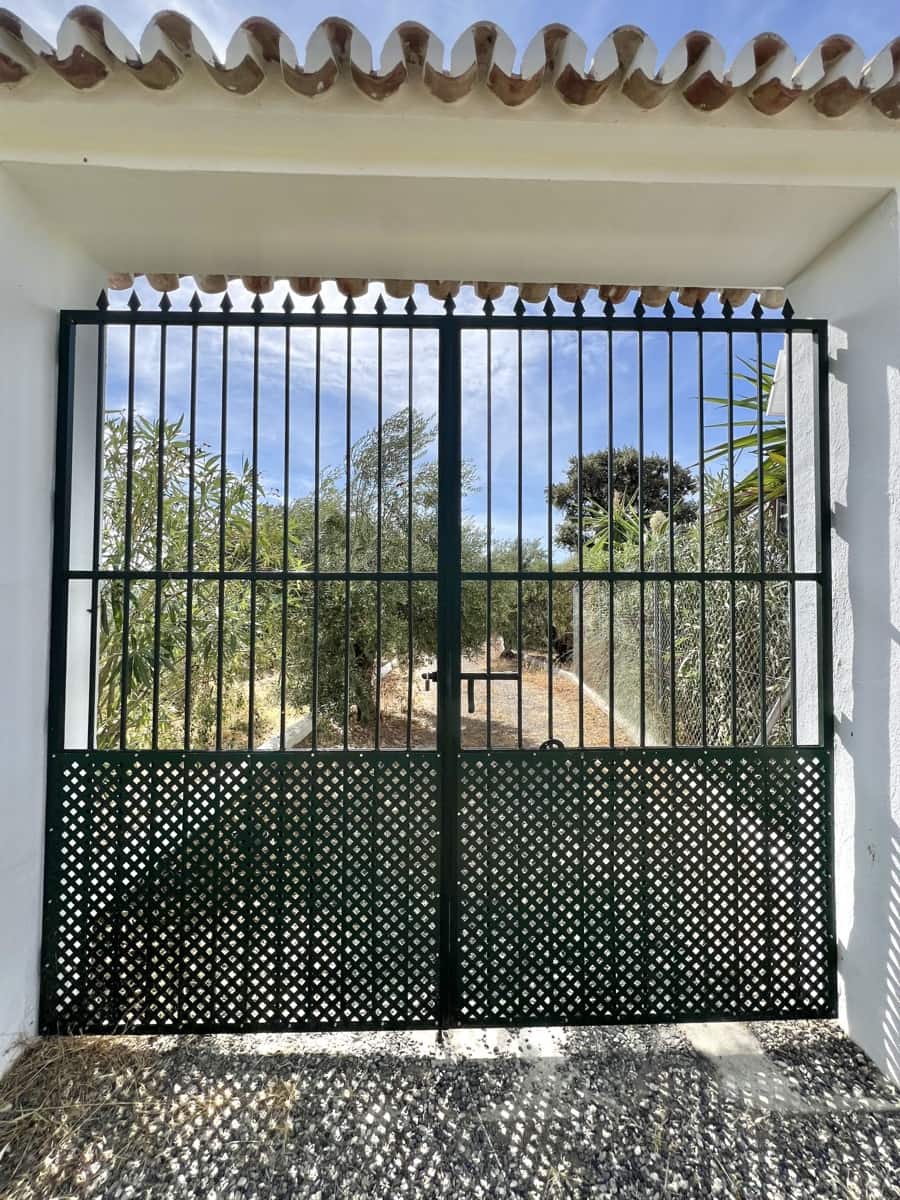 4 sypialnia Finka/Dom wiejski na sprzedaż w Casarabonela z basenem - 320 000 € (Ref: 9409740)