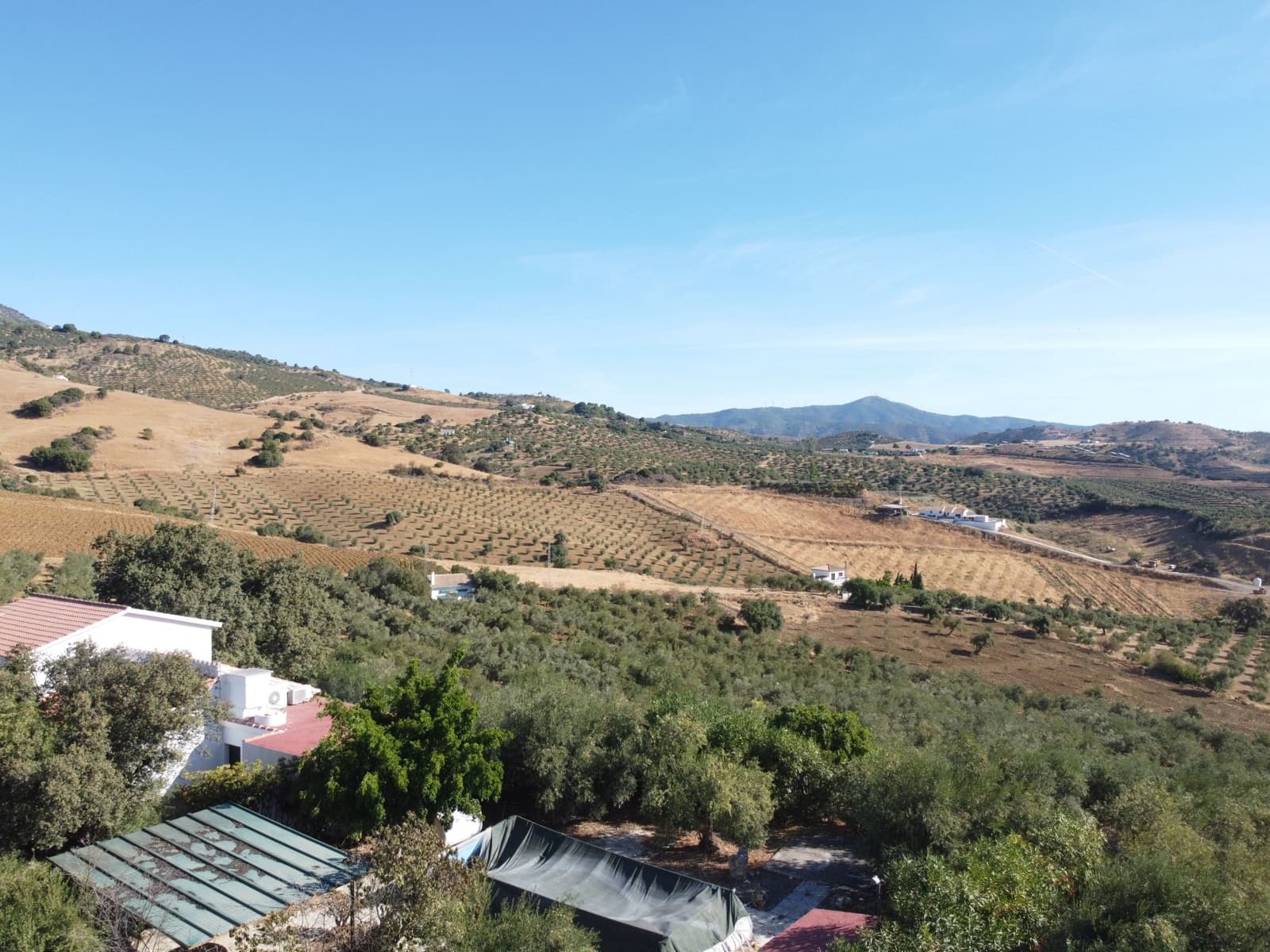 4 sypialnia Finka/Dom wiejski na sprzedaż w Casarabonela z basenem - 320 000 € (Ref: 9409740)