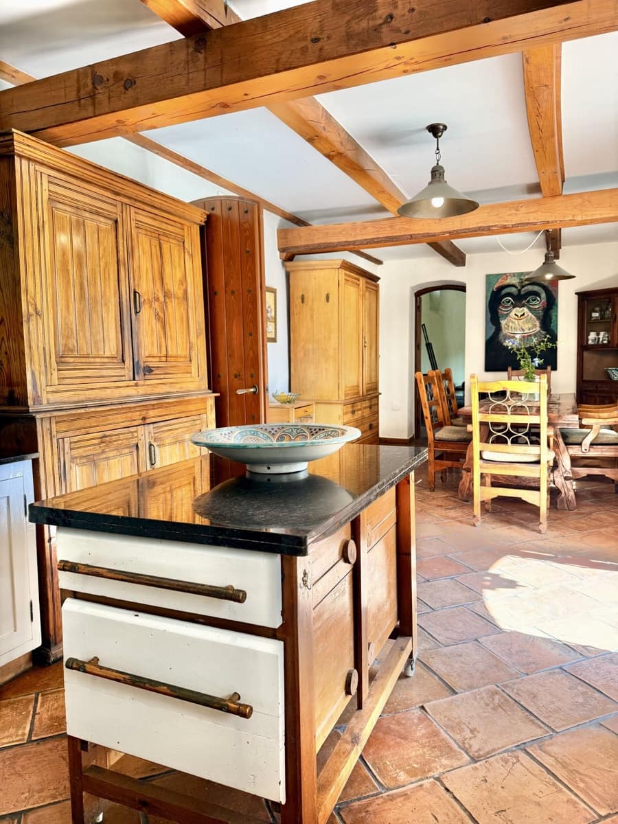 3 soveværelse Finca/Landehus til salg i Casarabonela med swimmingpool - € 800.000 (Ref: 9411294)