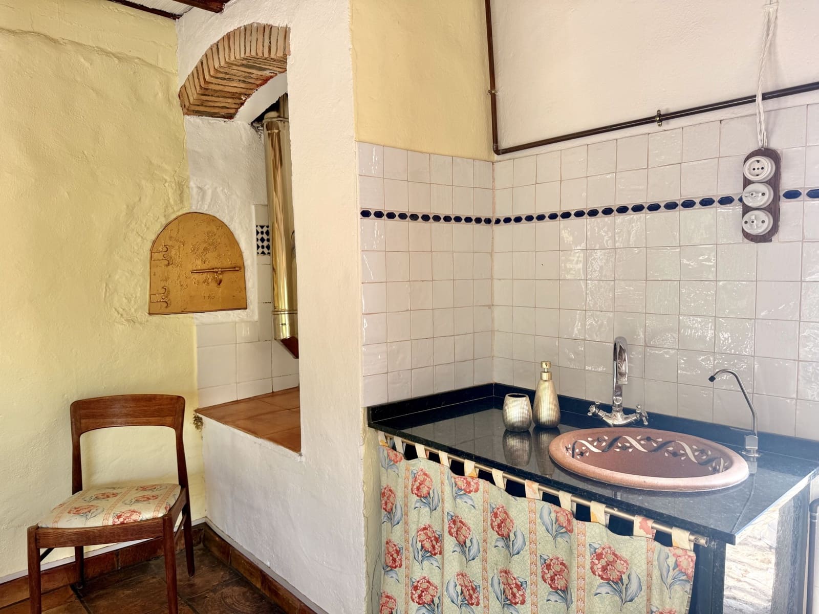 3 soveværelse Finca/Landehus til salg i Casarabonela med swimmingpool - € 800.000 (Ref: 9411294)