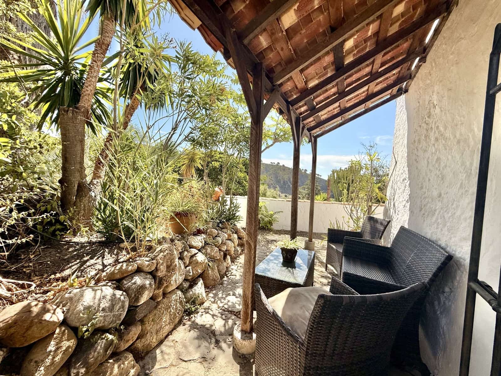 3 soveværelse Finca/Landehus til salg i Casarabonela med swimmingpool - € 800.000 (Ref: 9411294)