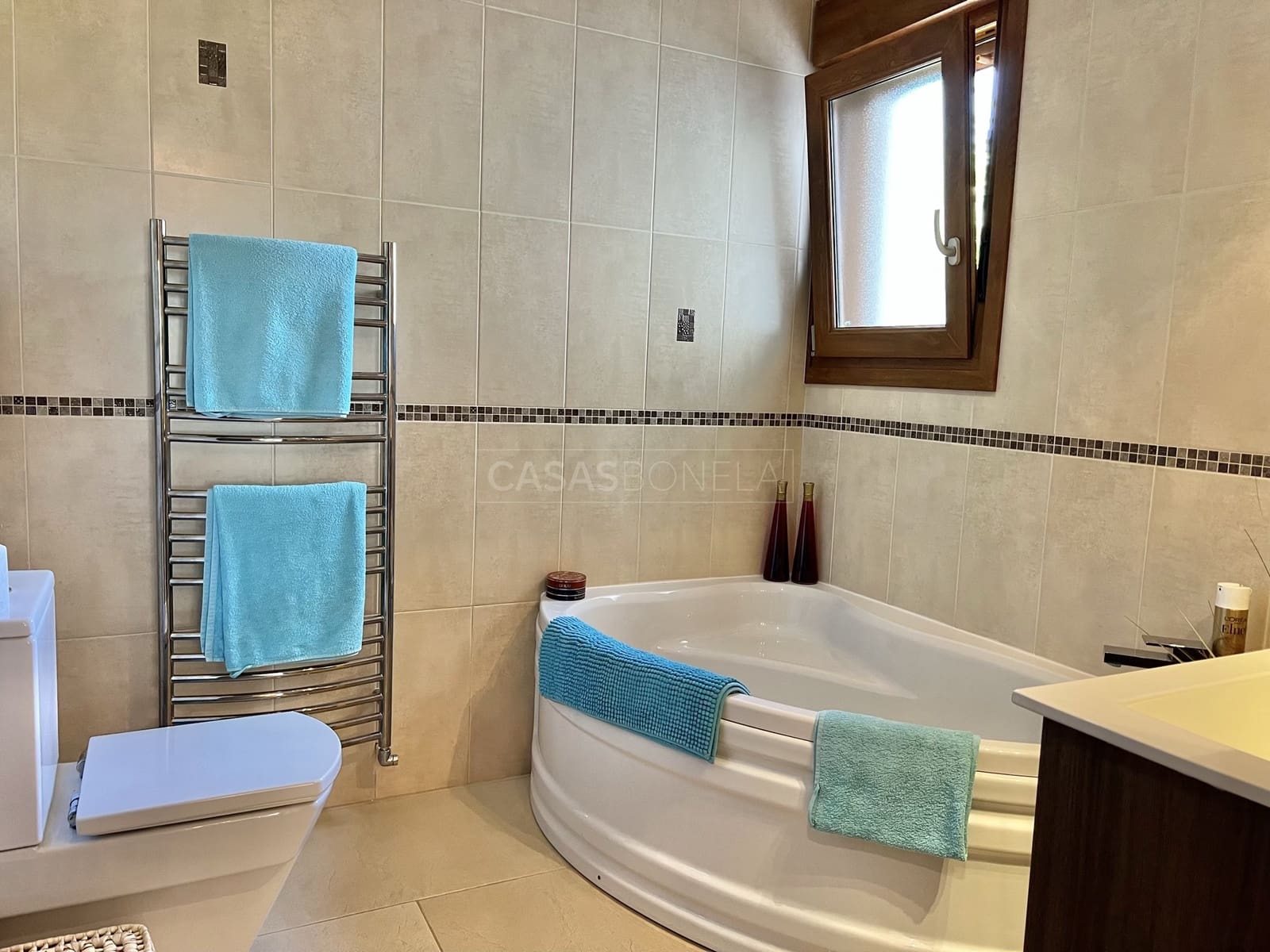 3 sypialnia Finka/Dom wiejski na sprzedaż w Casarabonela z basenem garażem - 595 000 € (Ref: 9416083)