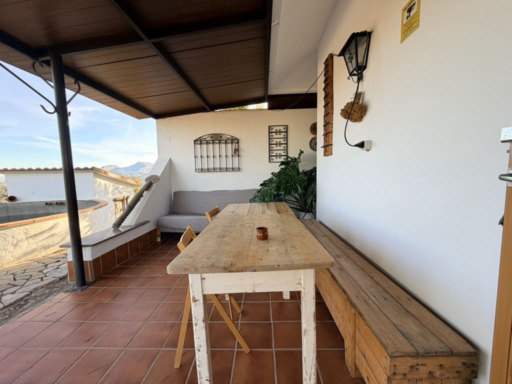 3 soveværelse Finca/Landehus til salg i Ardales med swimmingpool - € 350.000 (Ref: 9420027)