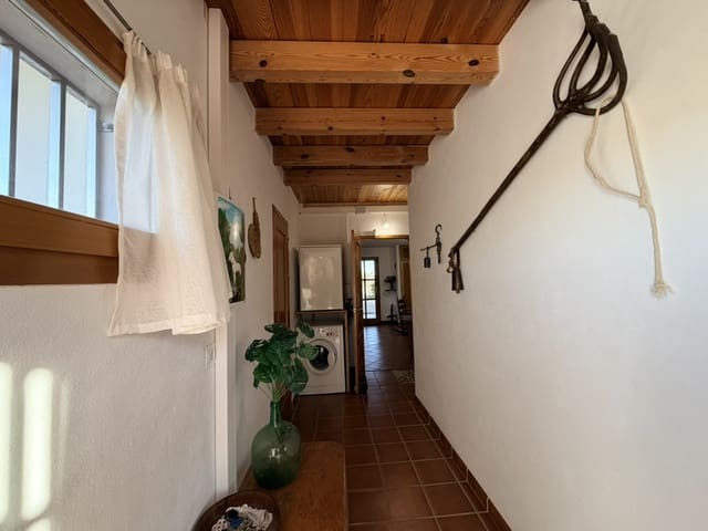 3 soverom Finca/Herregård til salgs i Ardales med svømmebasseng - € 350 000 (Ref: 9420027)