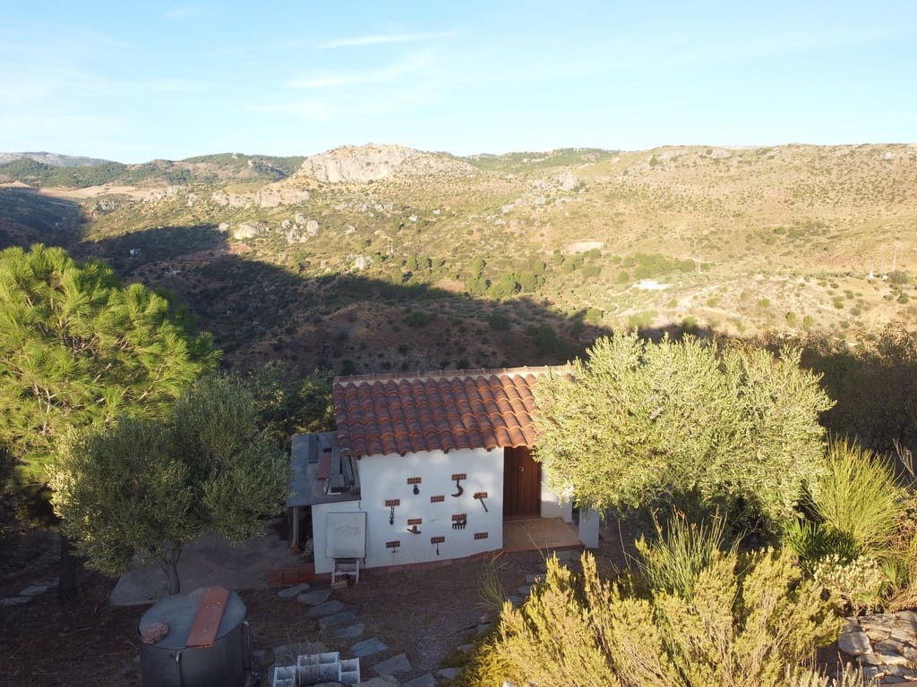 3 soveværelse Finca/Landehus til salg i Ardales med swimmingpool - € 350.000 (Ref: 9420027)