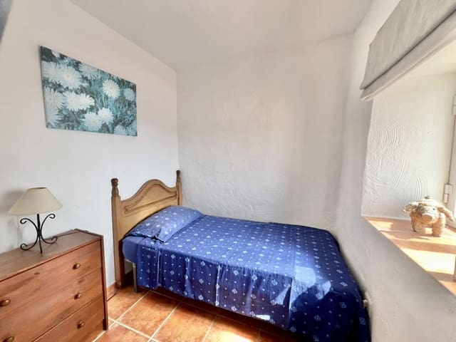 3 bedroom Townhouse for sale in Casarabonela - € 104,950 (Ref: 9431974)