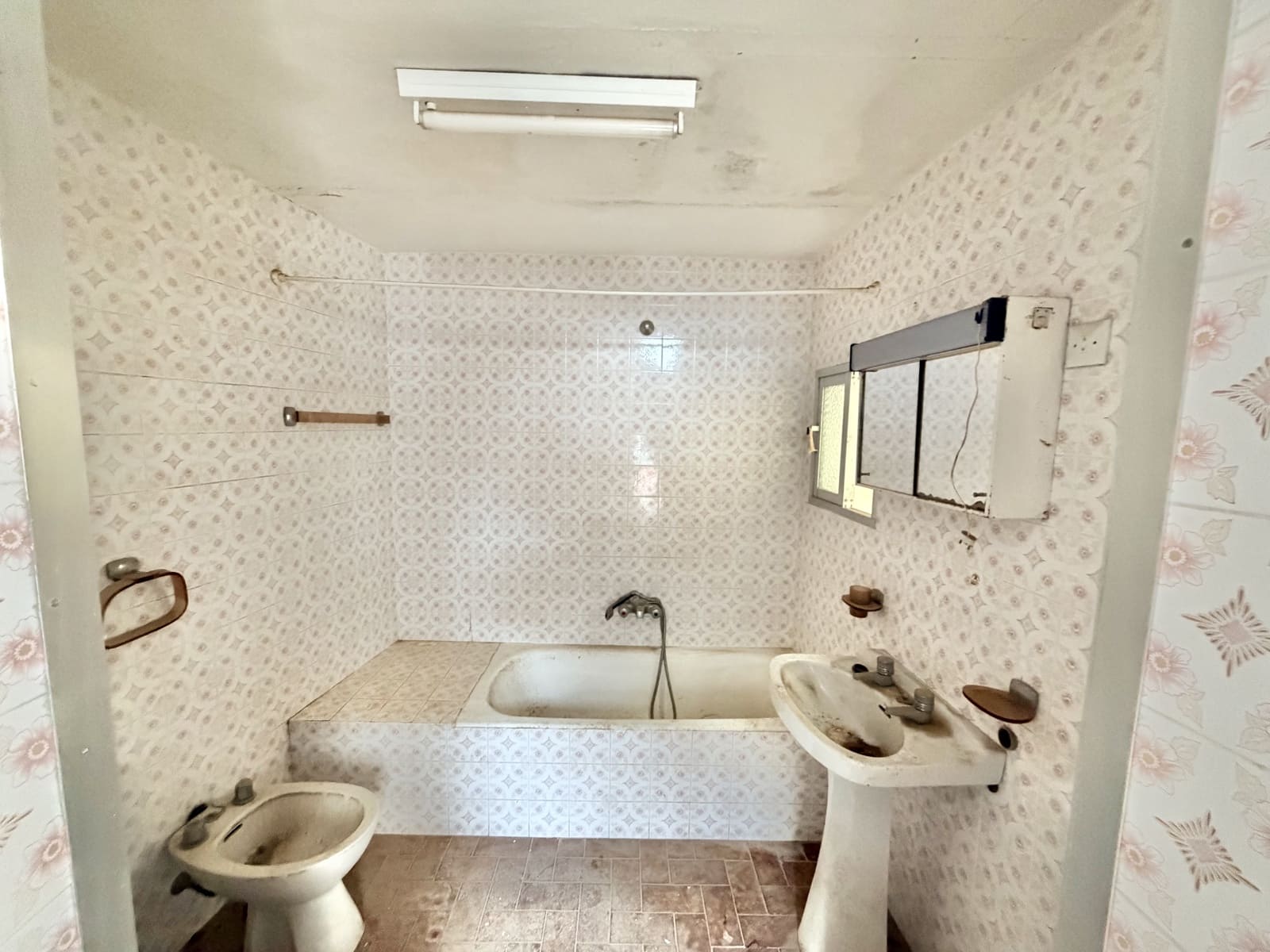 7 soveværelse Byhus til salg i Casarabonela - € 69.950 (Ref: 9446707)