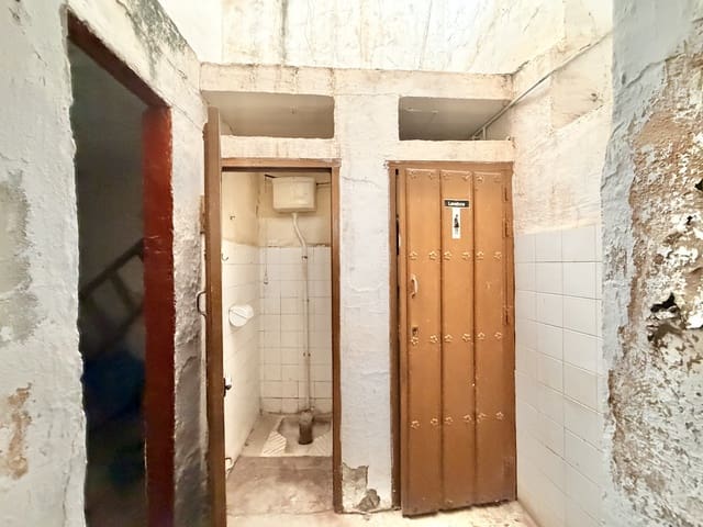 7 bedroom Townhouse for sale in Casarabonela - € 69,950 (Ref: 9446707)