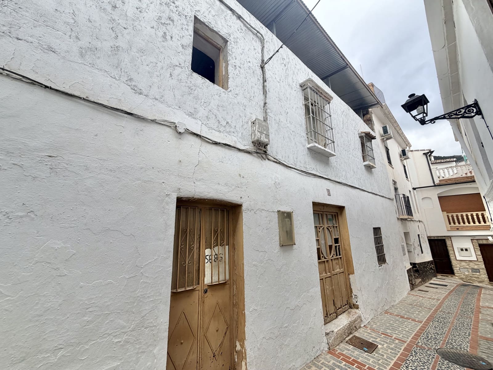 7 soveværelse Byhus til salg i Casarabonela - € 69.950 (Ref: 9446707)