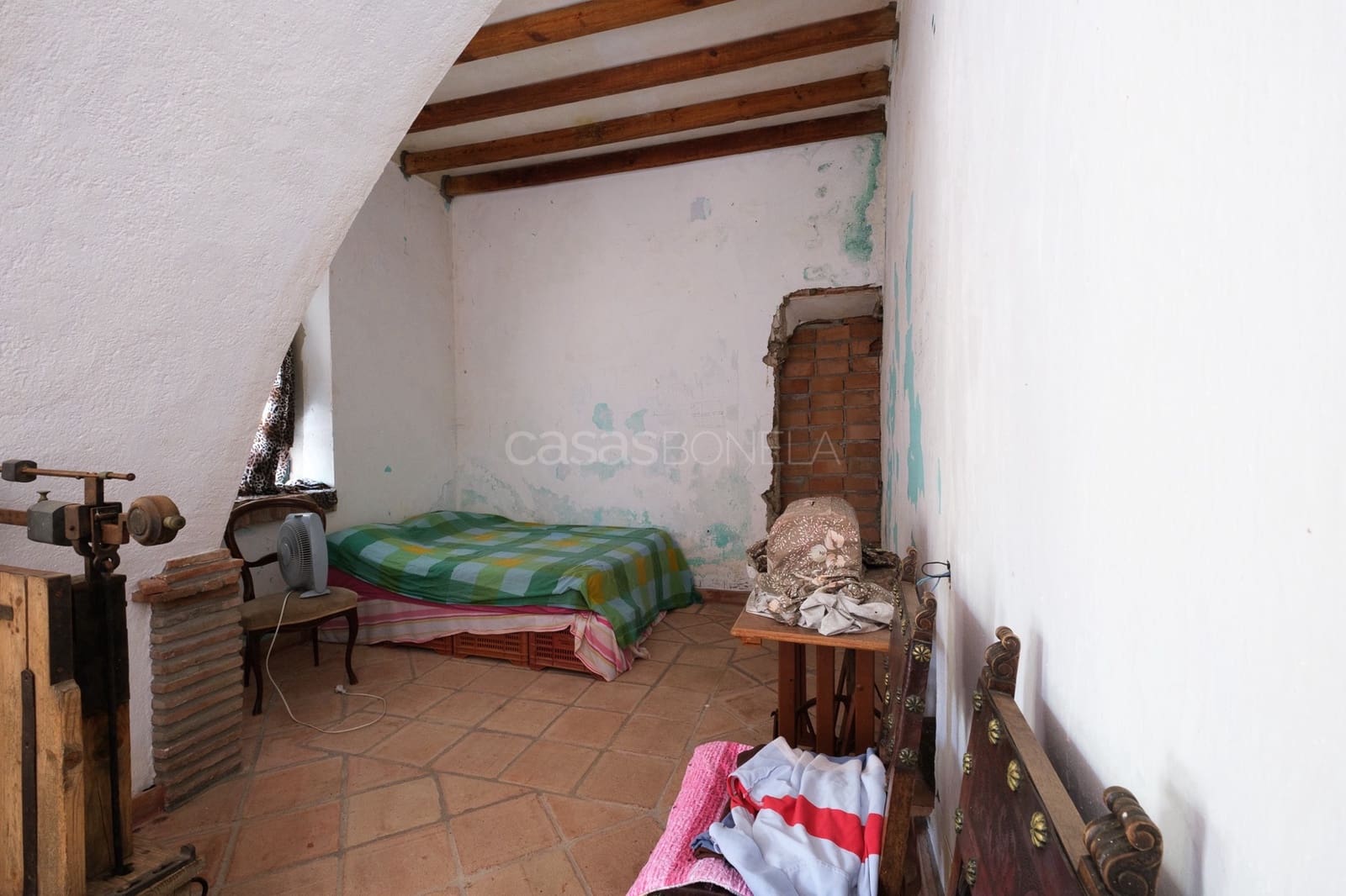 6 soveværelse Finca/Landehus til salg i Casarabonela med swimmingpool - € 400.000 (Ref: 9446999)