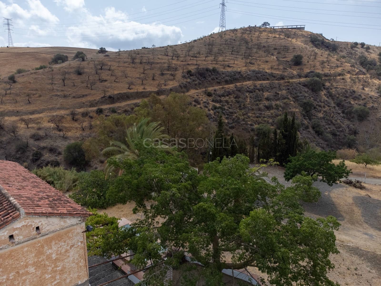 6 soveværelse Finca/Landehus til salg i Casarabonela med swimmingpool - € 400.000 (Ref: 9446999)