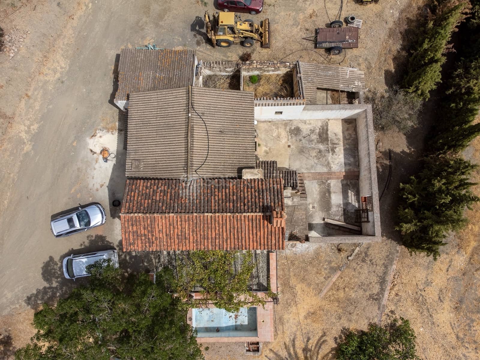 6 soveværelse Finca/Landehus til salg i Casarabonela med swimmingpool - € 400.000 (Ref: 9446999)