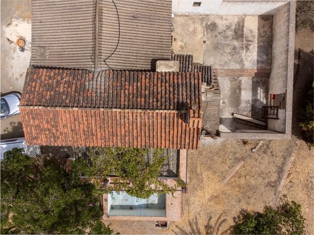 6 soveværelse Finca/Landehus til salg i Casarabonela med swimmingpool - € 400.000 (Ref: 9446999)