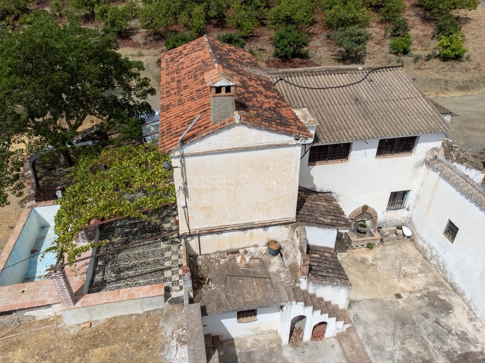 6 soveværelse Finca/Landehus til salg i Casarabonela med swimmingpool - € 400.000 (Ref: 9446999)