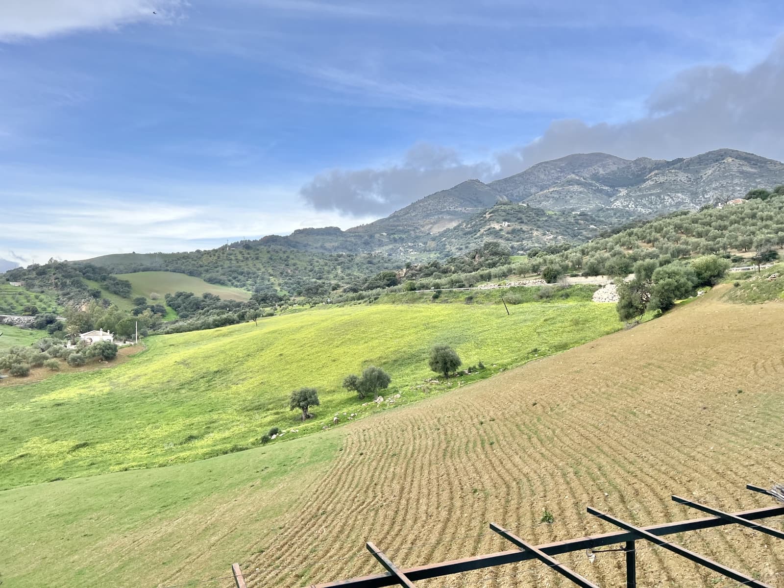 3 soveværelse Finca/Landehus til salg i Casarabonela med garage - € 320.000 (Ref: 9447098)