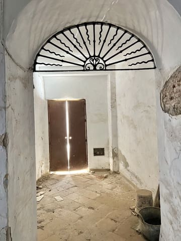 8 soveværelse Byhus til salg i Casarabonela - € 78.000 (Ref: 9449673)