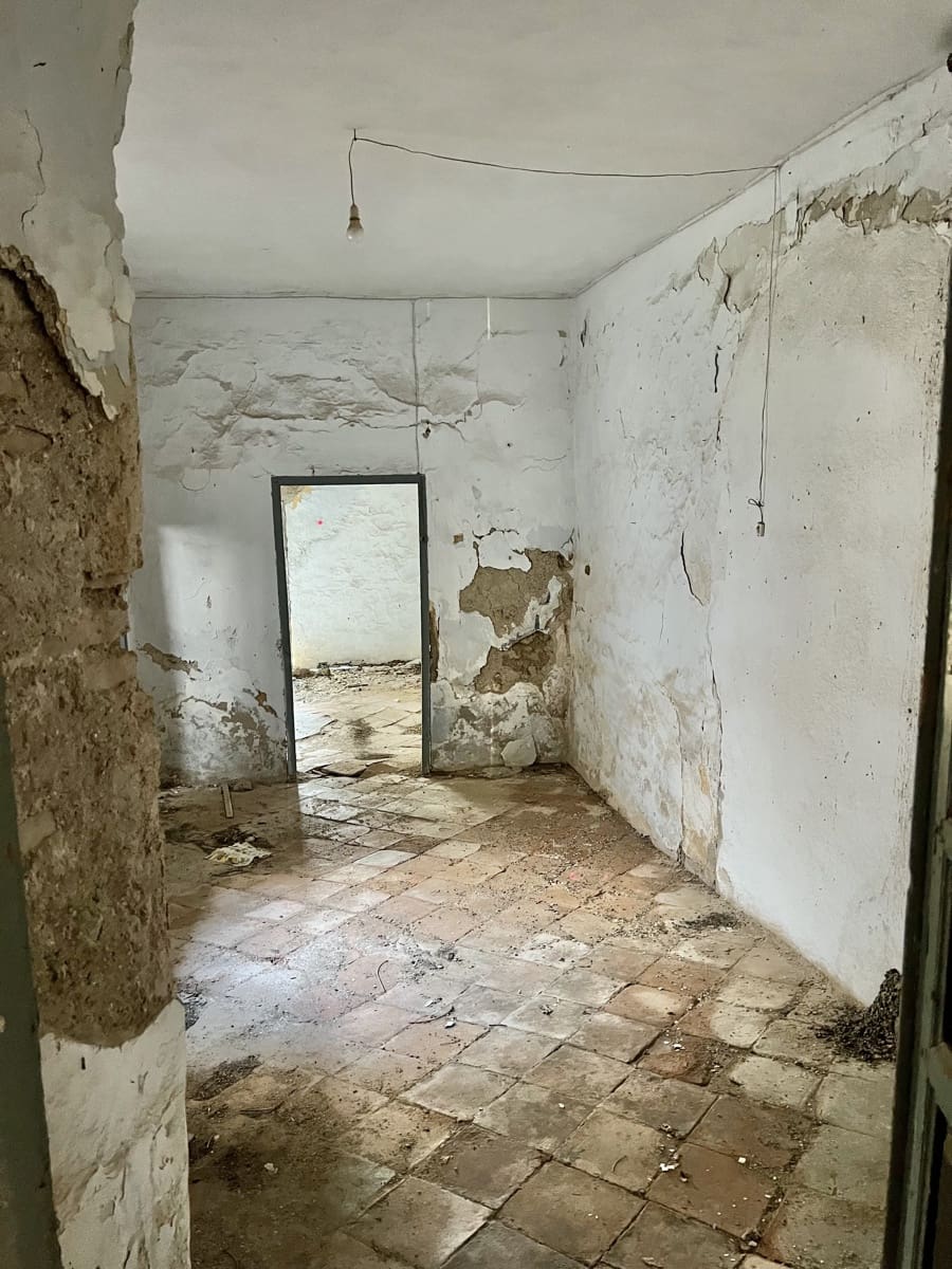 8 soveværelse Byhus til salg i Casarabonela - € 78.000 (Ref: 9449673)