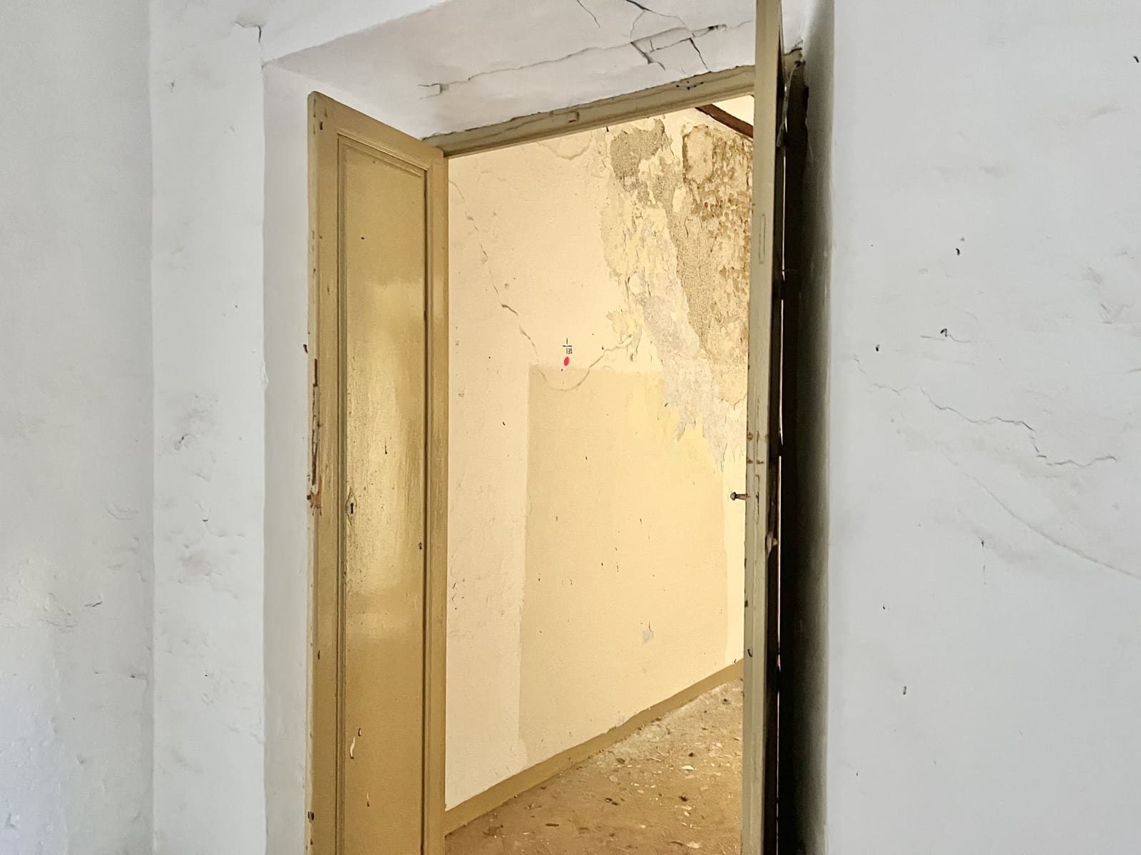 8 soveværelse Byhus til salg i Casarabonela - € 78.000 (Ref: 9449673)