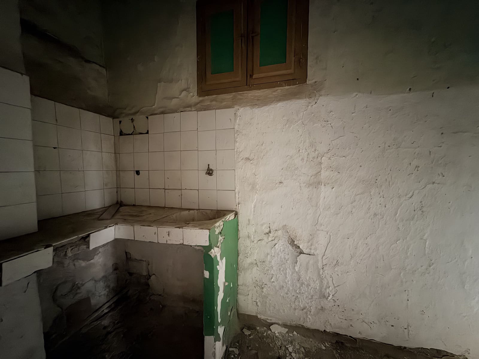 8 slaapkamer Huis te koop in Casarabonela - € 78.000 (Ref: 9449673)