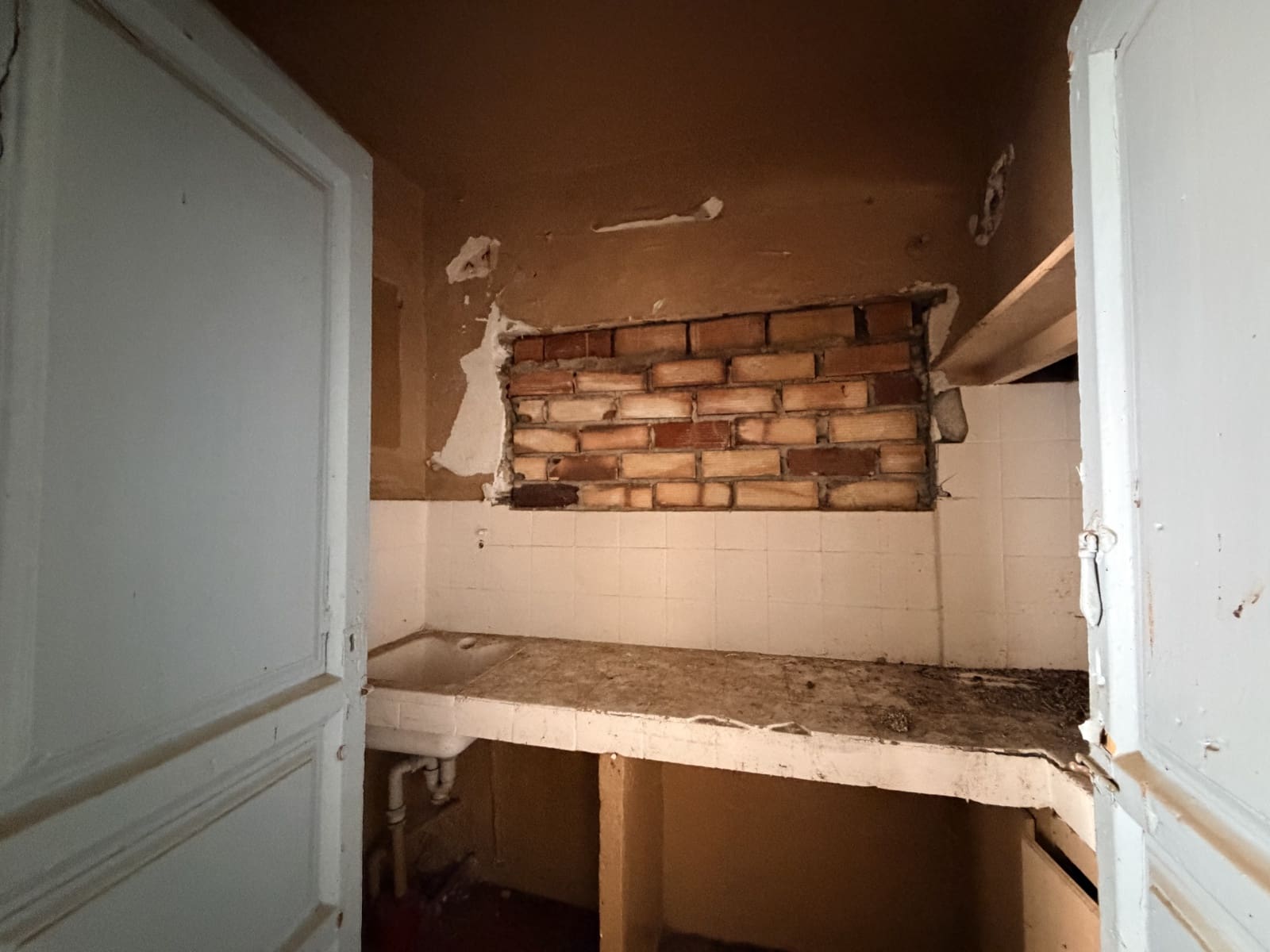 8 slaapkamer Huis te koop in Casarabonela - € 78.000 (Ref: 9449673)