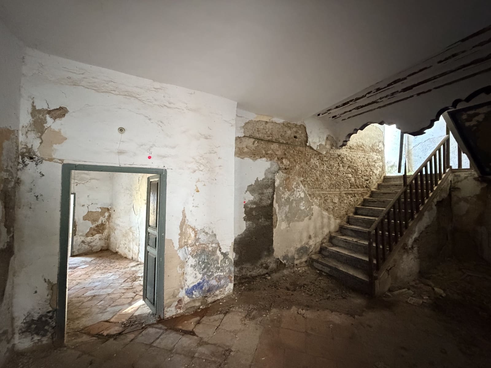 8 slaapkamer Huis te koop in Casarabonela - € 78.000 (Ref: 9449673)