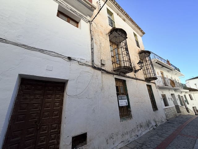 Casa de 8 habitaciones en Casarabonela en venta - 78.000 € (Ref: 9449673)