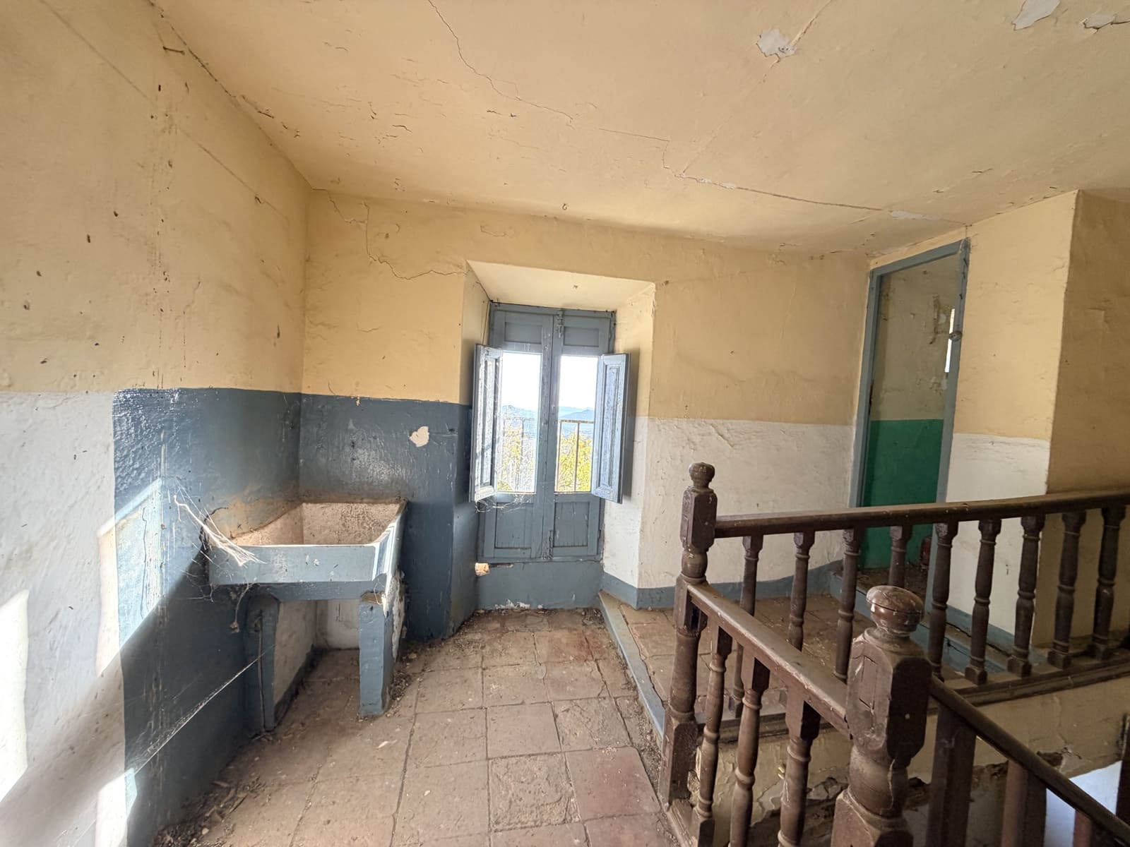 8 slaapkamer Huis te koop in Casarabonela - € 78.000 (Ref: 9449673)