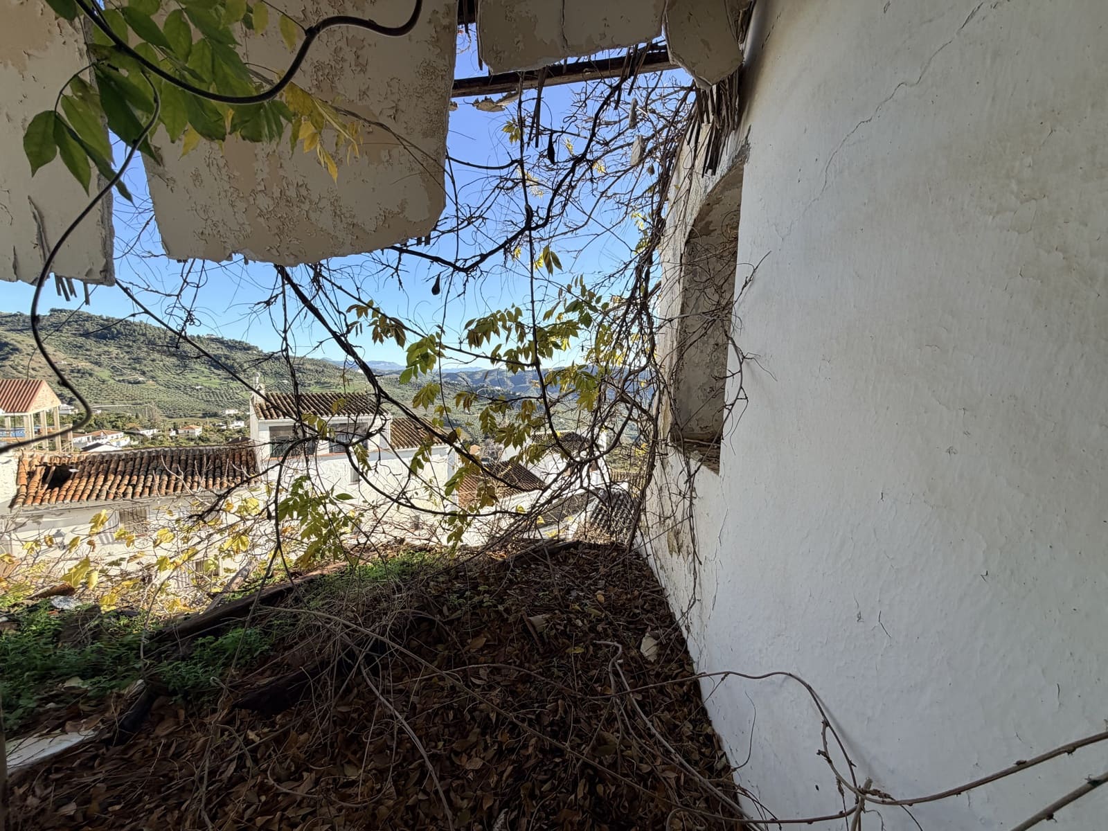 8 slaapkamer Huis te koop in Casarabonela - € 78.000 (Ref: 9449673)