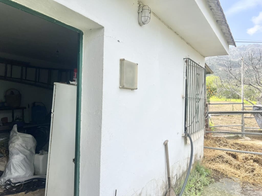 1 makuuhuone Maalaistalo myytävänä paikassa Casarabonela - 85 000 € (Ref: 9521456)