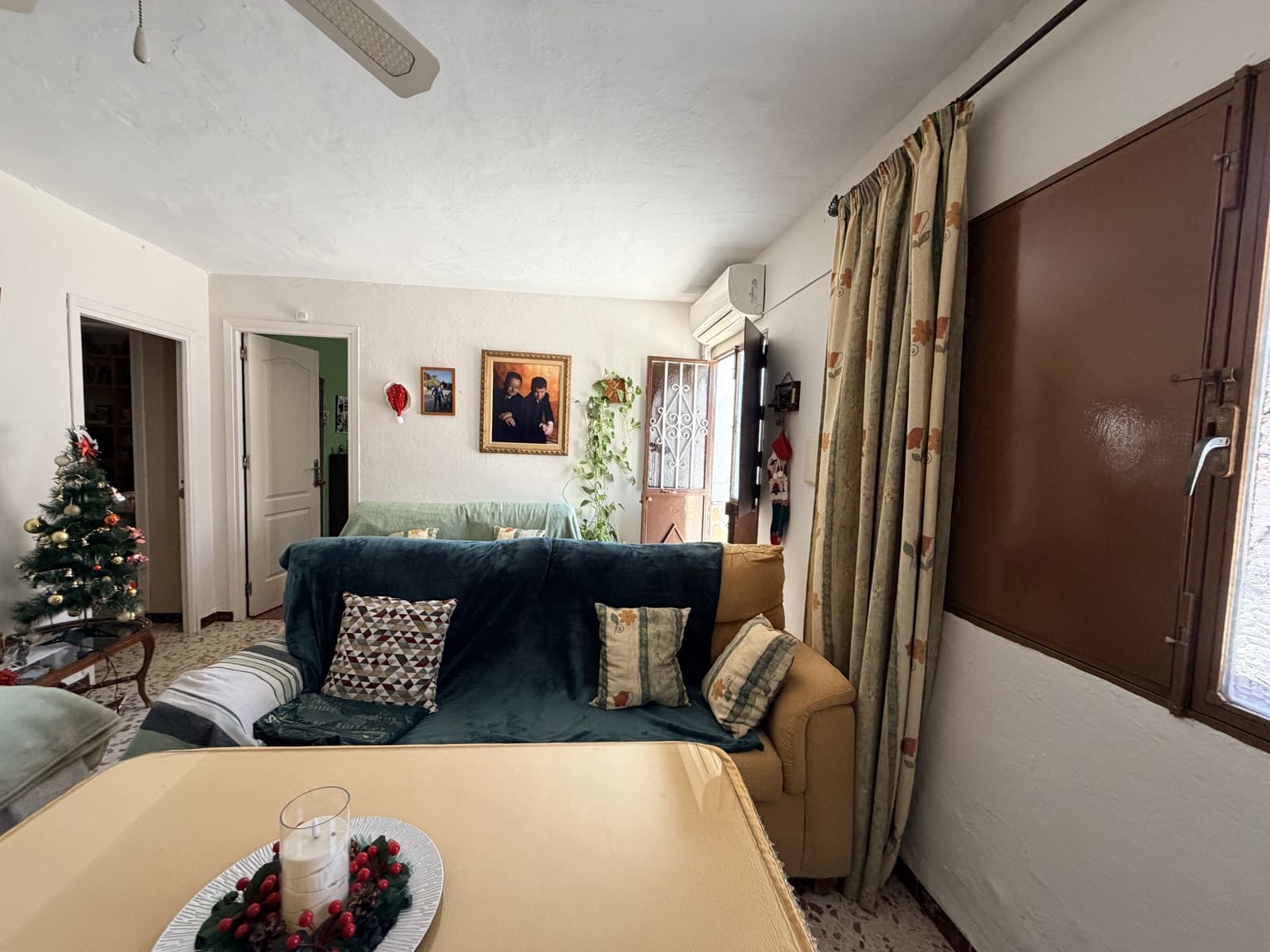 6 makuuhuone Maalaistalo myytävänä paikassa Alora mukana 
autotalli - 299 950 € (Ref: 9538937)