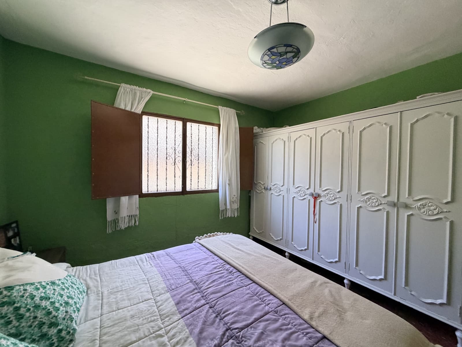 6 makuuhuone Maalaistalo myytävänä paikassa Alora mukana 
autotalli - 299 950 € (Ref: 9538937)