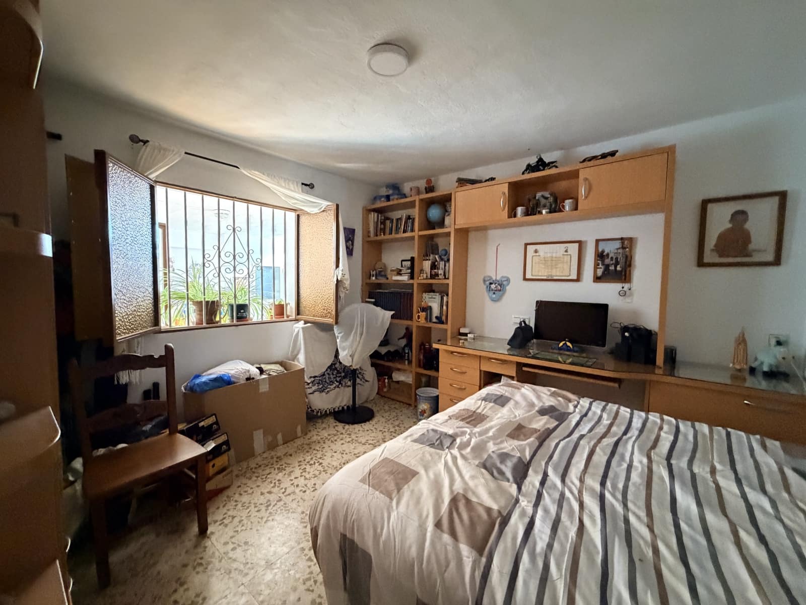 6 makuuhuone Maalaistalo myytävänä paikassa Alora mukana 
autotalli - 299 950 € (Ref: 9538937)