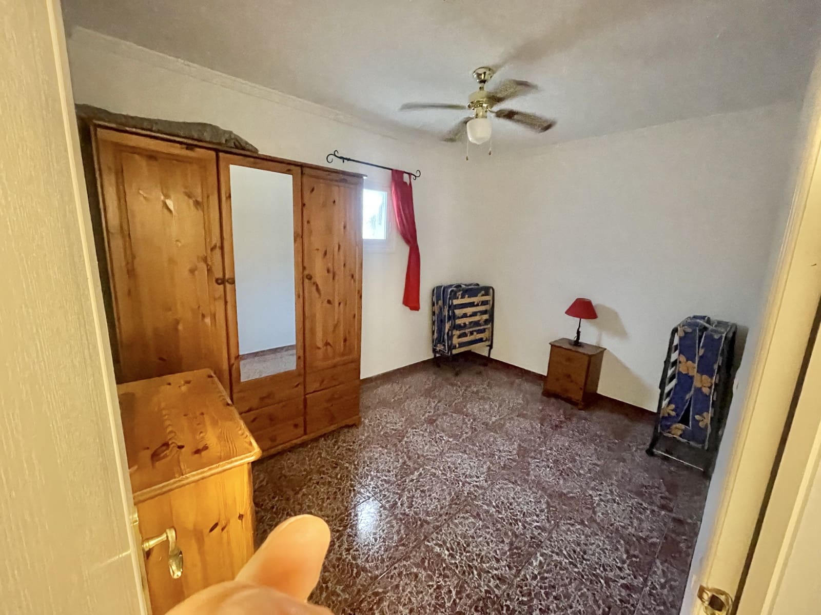 6 slaapkamer Huis te koop in Pruna met garage - € 85.000 (Ref: 9543931)