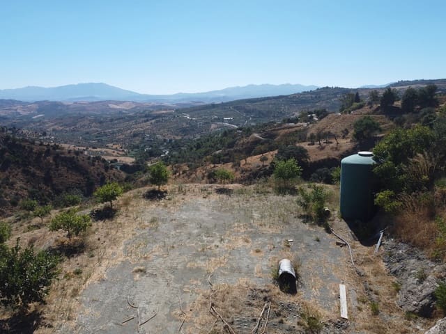 Ubebygd land til salgs i Casarabonela - € 290 000 (Ref: 9551973)