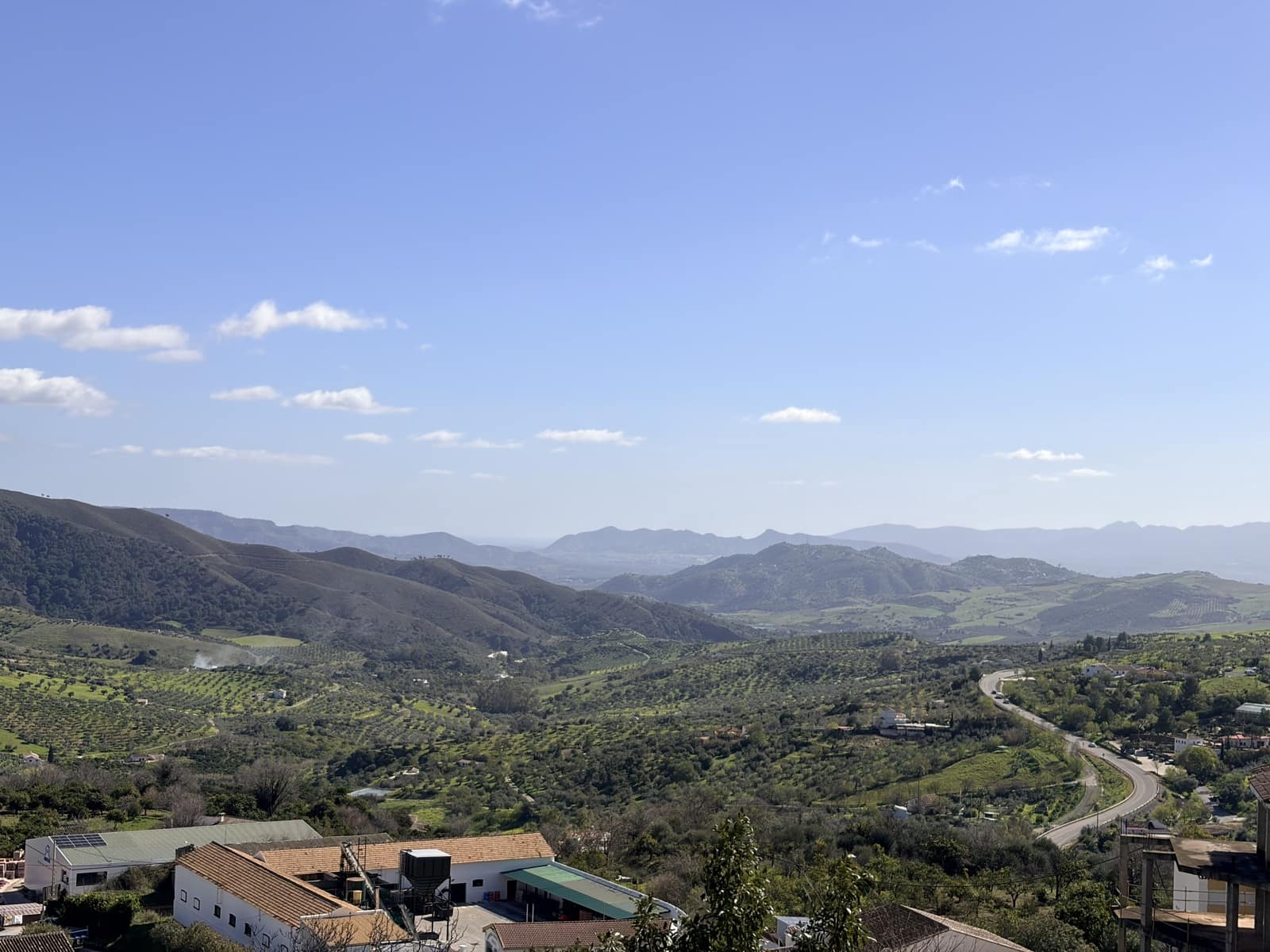 6 Zimmer Reihenhaus zu verkaufen in Casarabonela mit Garage - 160.000 € (Ref: 9620603)