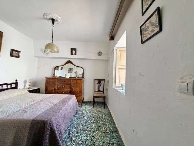 6 chambre Villa/Maison Mitoyenne à vendre à Casarabonela avec garage - 160 000 € (Ref: 9620603)