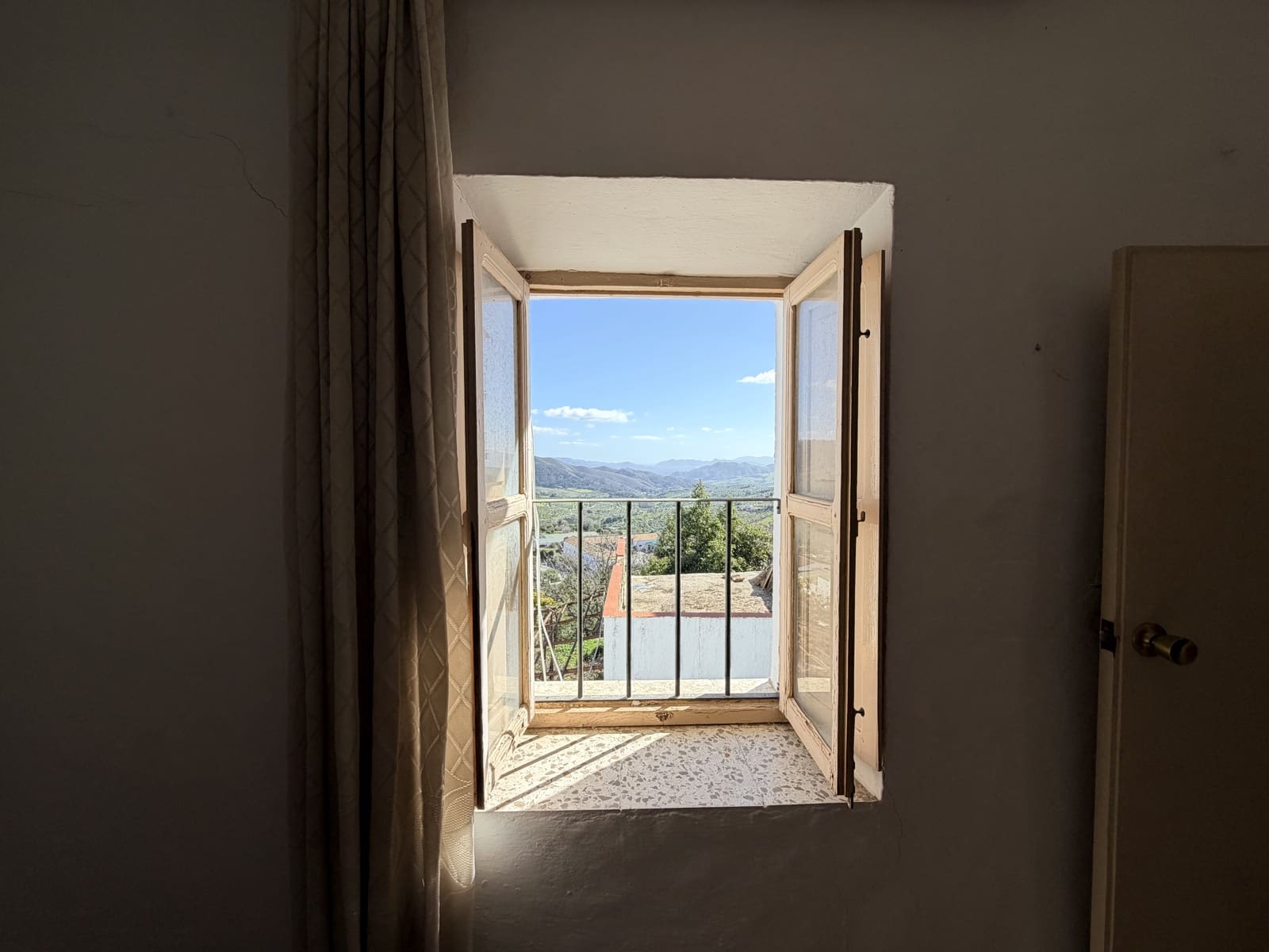 6 Zimmer Reihenhaus zu verkaufen in Casarabonela mit Garage - 160.000 € (Ref: 9620603)