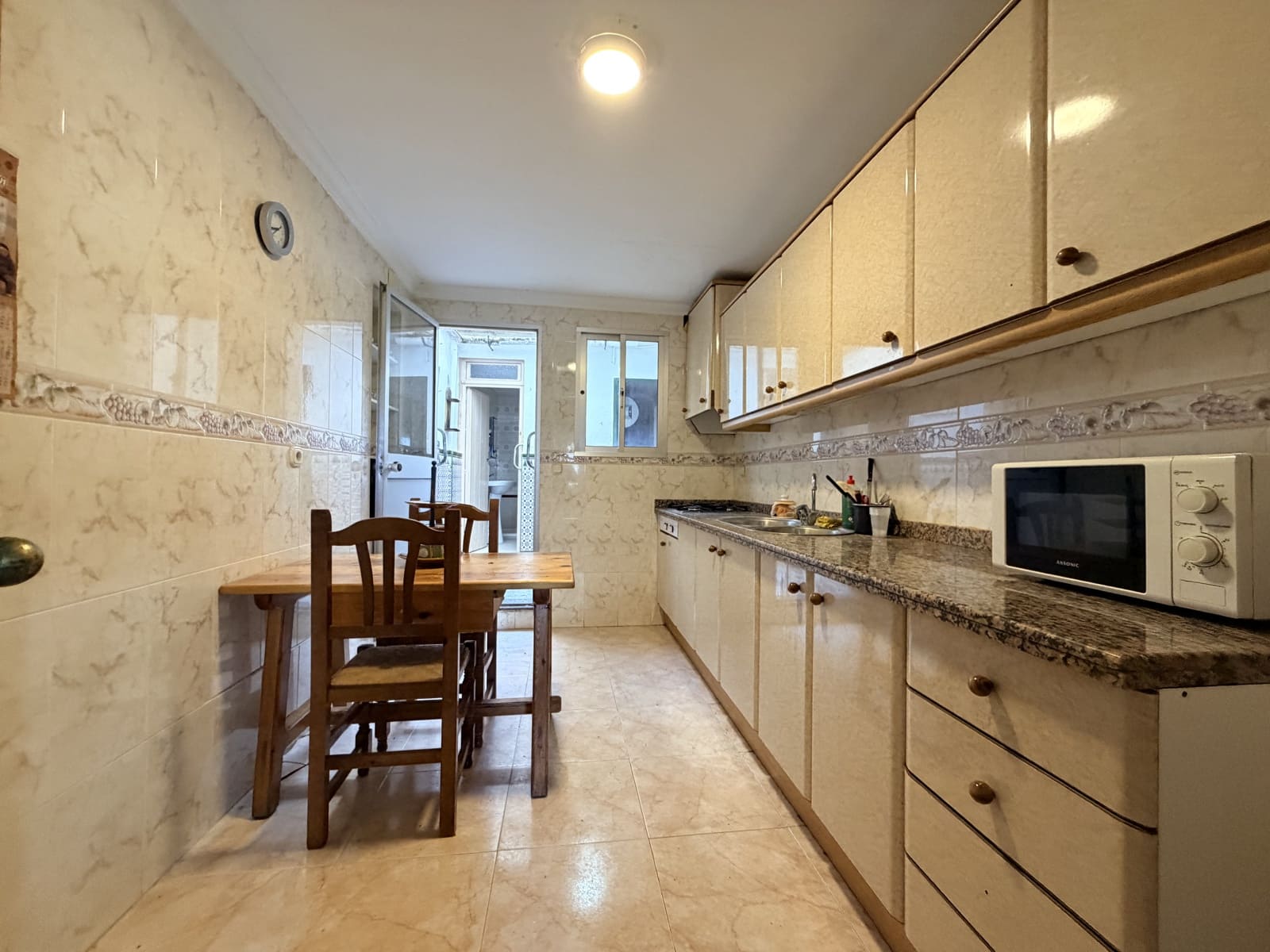 6 Zimmer Reihenhaus zu verkaufen in Casarabonela mit Garage - 160.000 € (Ref: 9620603)