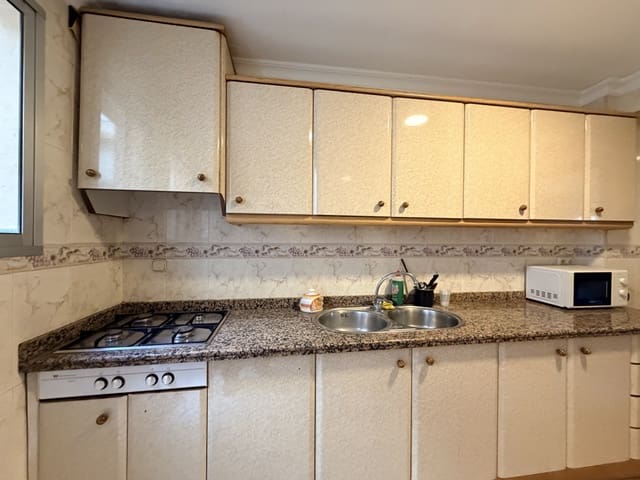 6 chambre Villa/Maison Mitoyenne à vendre à Casarabonela avec garage - 160 000 € (Ref: 9620603)