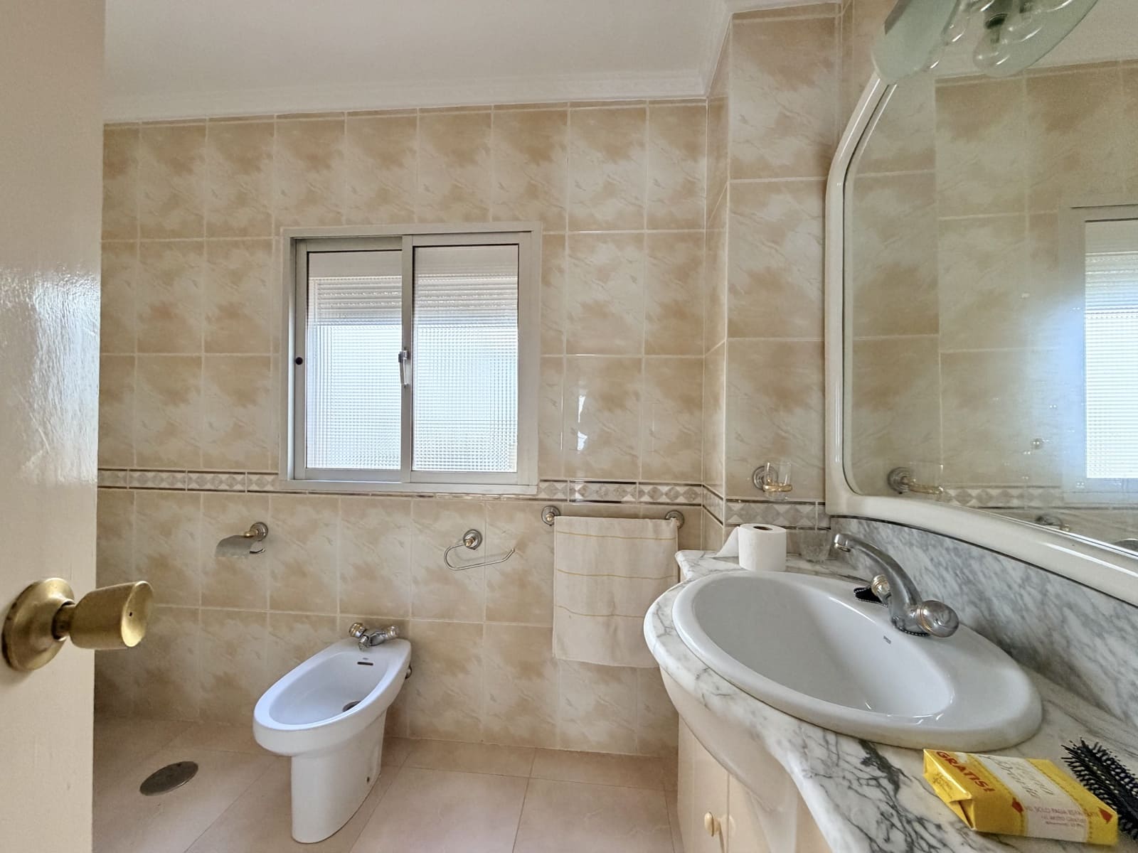 6 Zimmer Reihenhaus zu verkaufen in Casarabonela mit Garage - 160.000 € (Ref: 9620603)