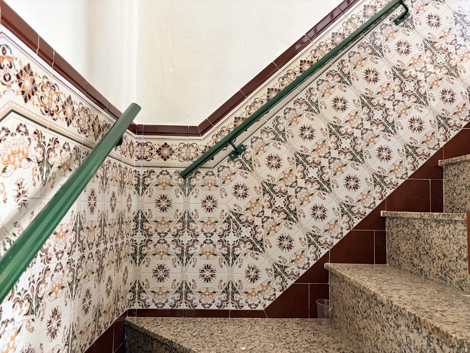 6 Zimmer Reihenhaus zu verkaufen in Casarabonela mit Garage - 160.000 € (Ref: 9620603)