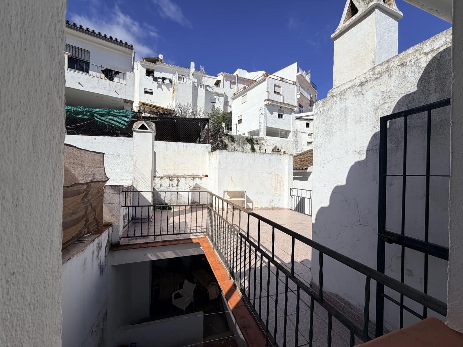 6 Zimmer Reihenhaus zu verkaufen in Casarabonela mit Garage - 160.000 € (Ref: 9620603)