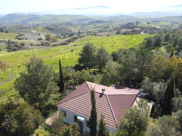 2 soverom Finca/Herregård til salgs i Casarabonela med garasje - € 349 950 (Ref: 9632766)