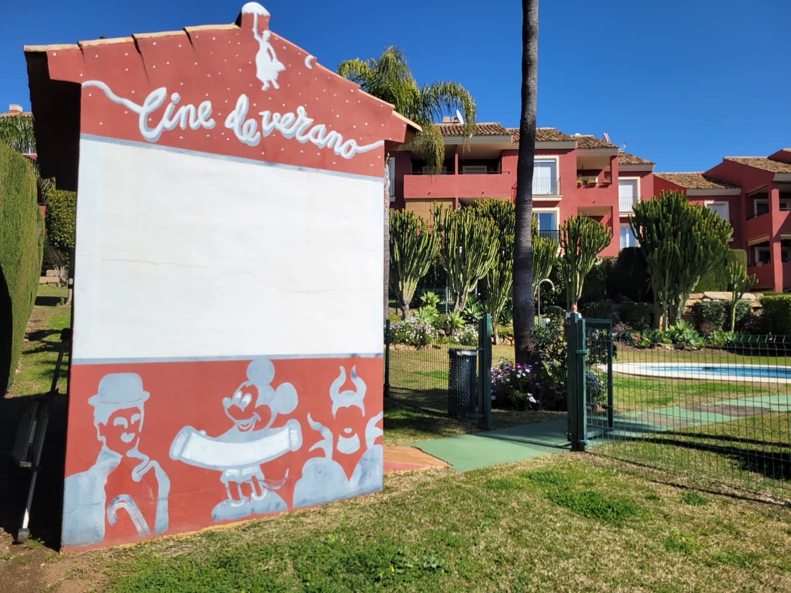 3 bedroom Apartment for sale in Mijas with pool garage - € 312,000 (Ref: 9683903)