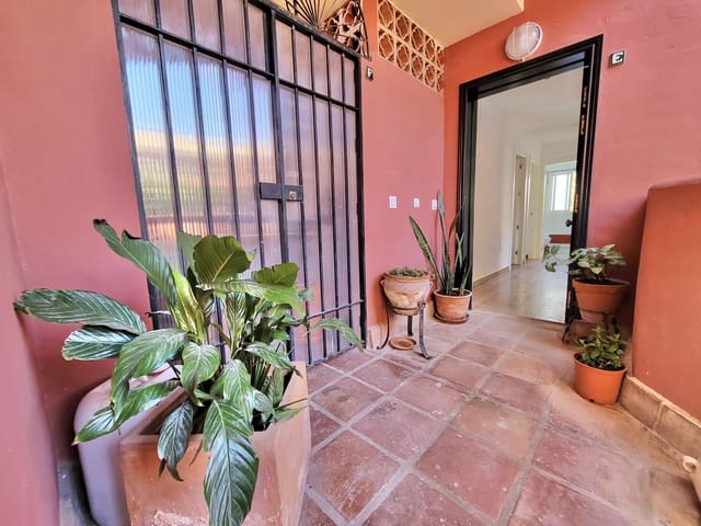 3 chambre Appartement à vendre à Riviera del Sol, Mijas avec piscine garage - 312 000 € (Ref: 9683903)