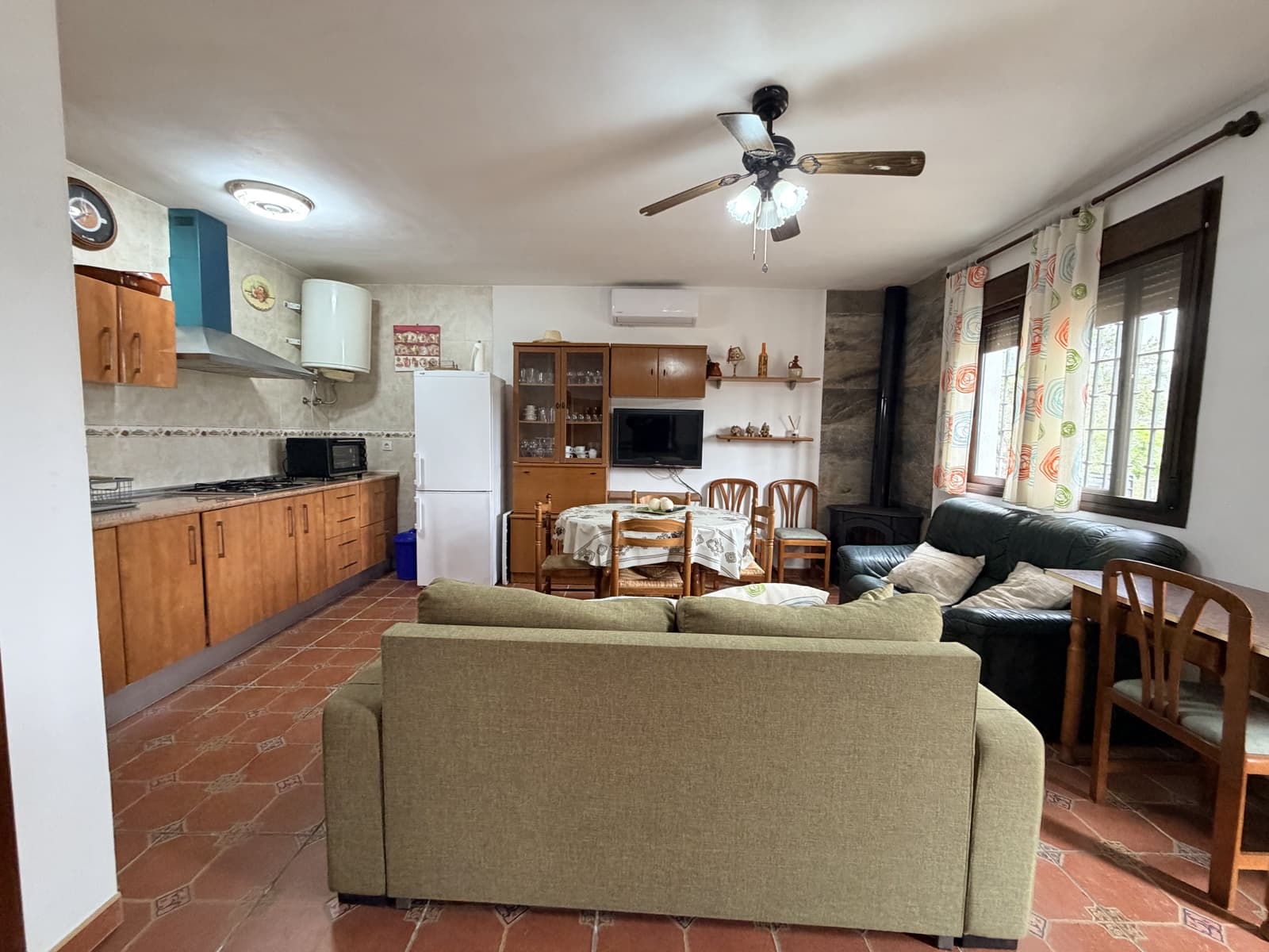 2 soveværelse Finca/Landehus til salg i Casarabonela med garage - € 224.950 (Ref: 9782032)