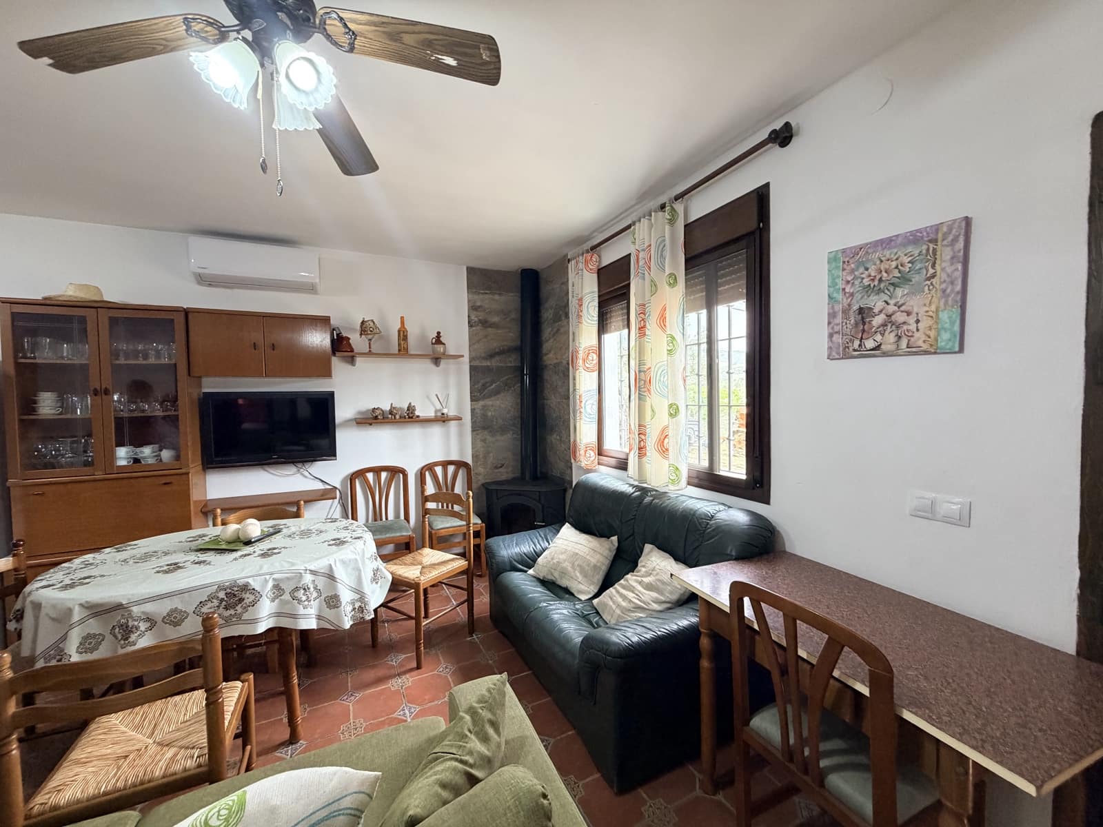 2 soveværelse Finca/Landehus til salg i Casarabonela med garage - € 224.950 (Ref: 9782032)