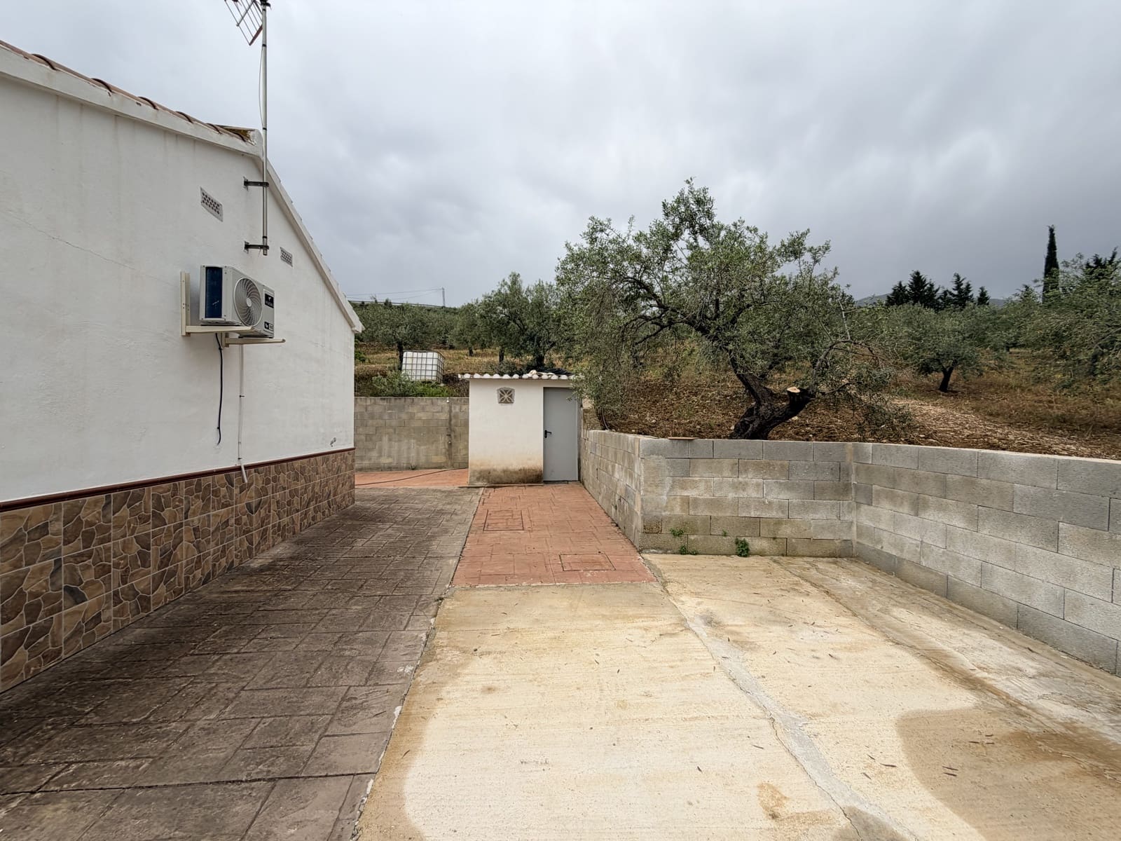 2 soveværelse Finca/Landehus til salg i Casarabonela med garage - € 224.950 (Ref: 9782032)